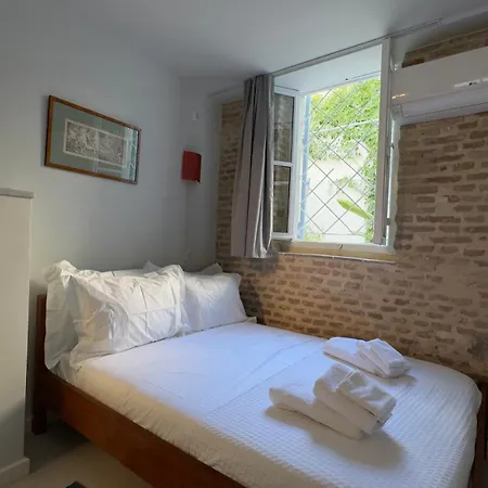 Apartment Ermagora House Neoclassical Athens